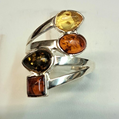 Click to view detail for HWG-2371 Ring 4 Multi-Color, Multi-Shape Amber $38